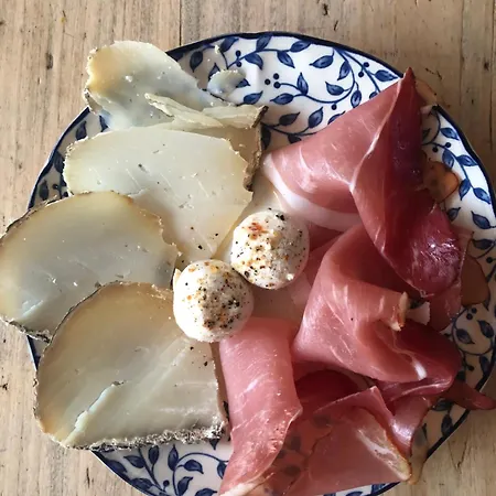 El Refugio Semesterbostad Reynès